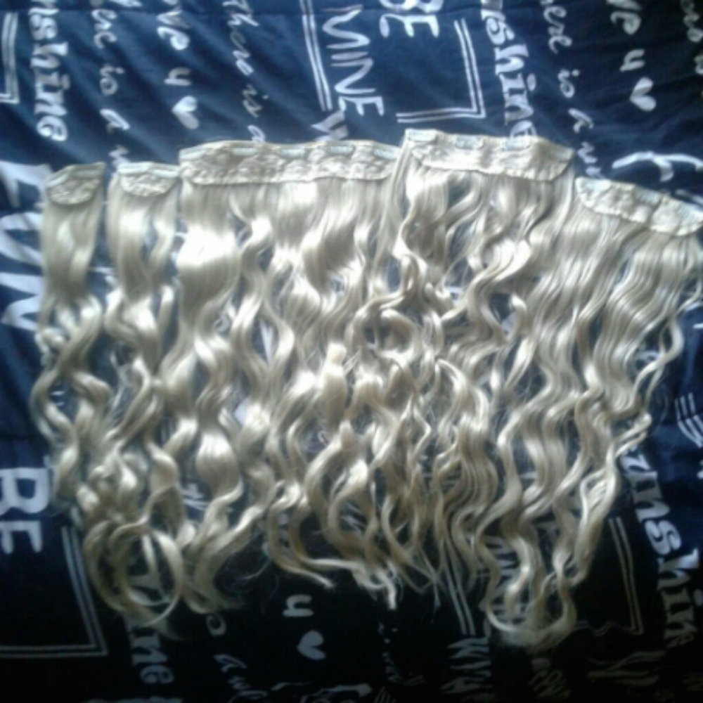 Hair extensions - Picture 5 of 8